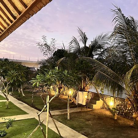 Penyon Beach House Ped ภายนอก รูปภาพ